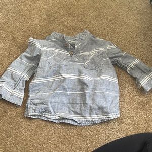 Lightweight 3/4 sleeve canvas 3/4 button down boy kid Easter outfit idea